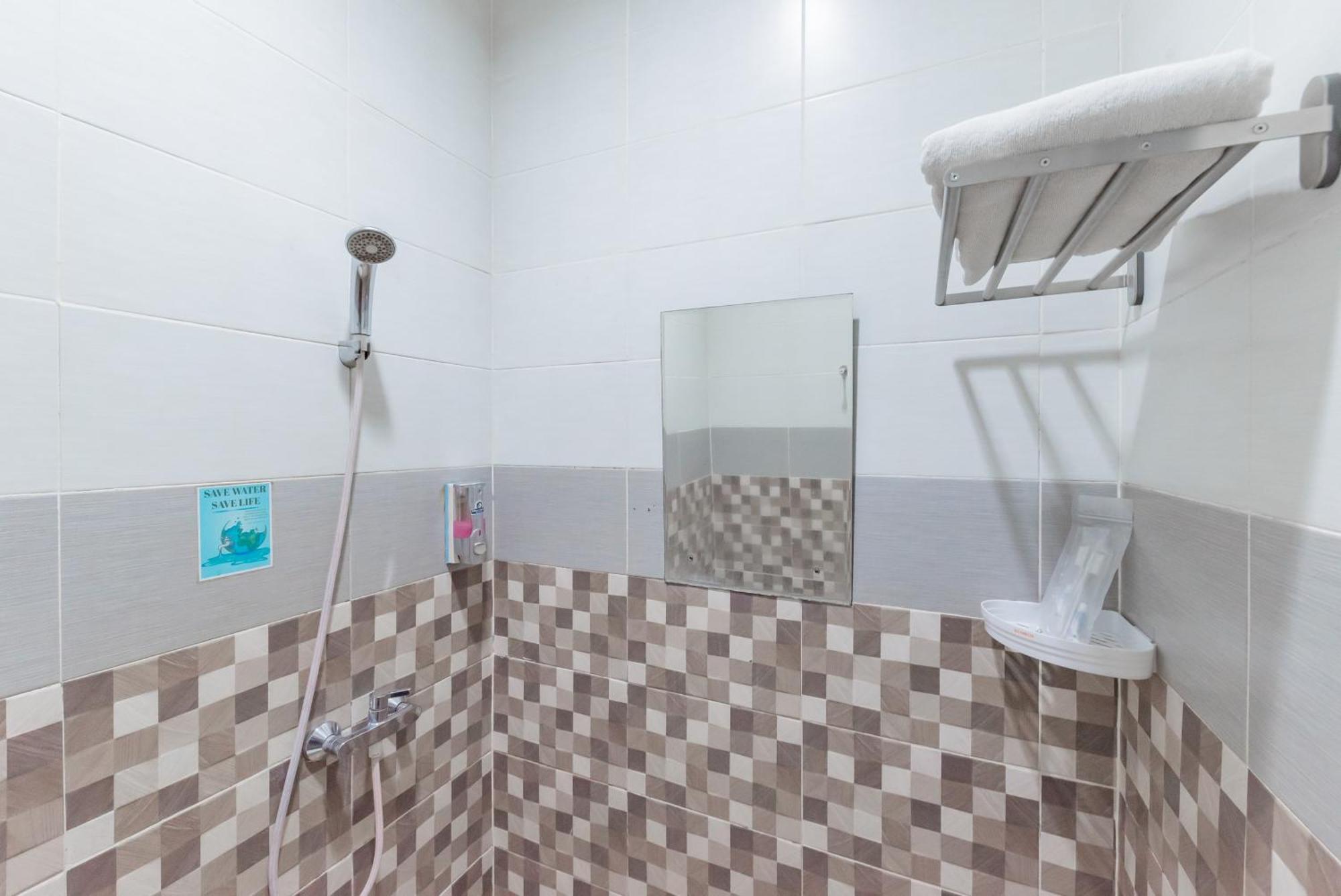 Urbanview Darmo Residence باندونج المظهر الخارجي الصورة